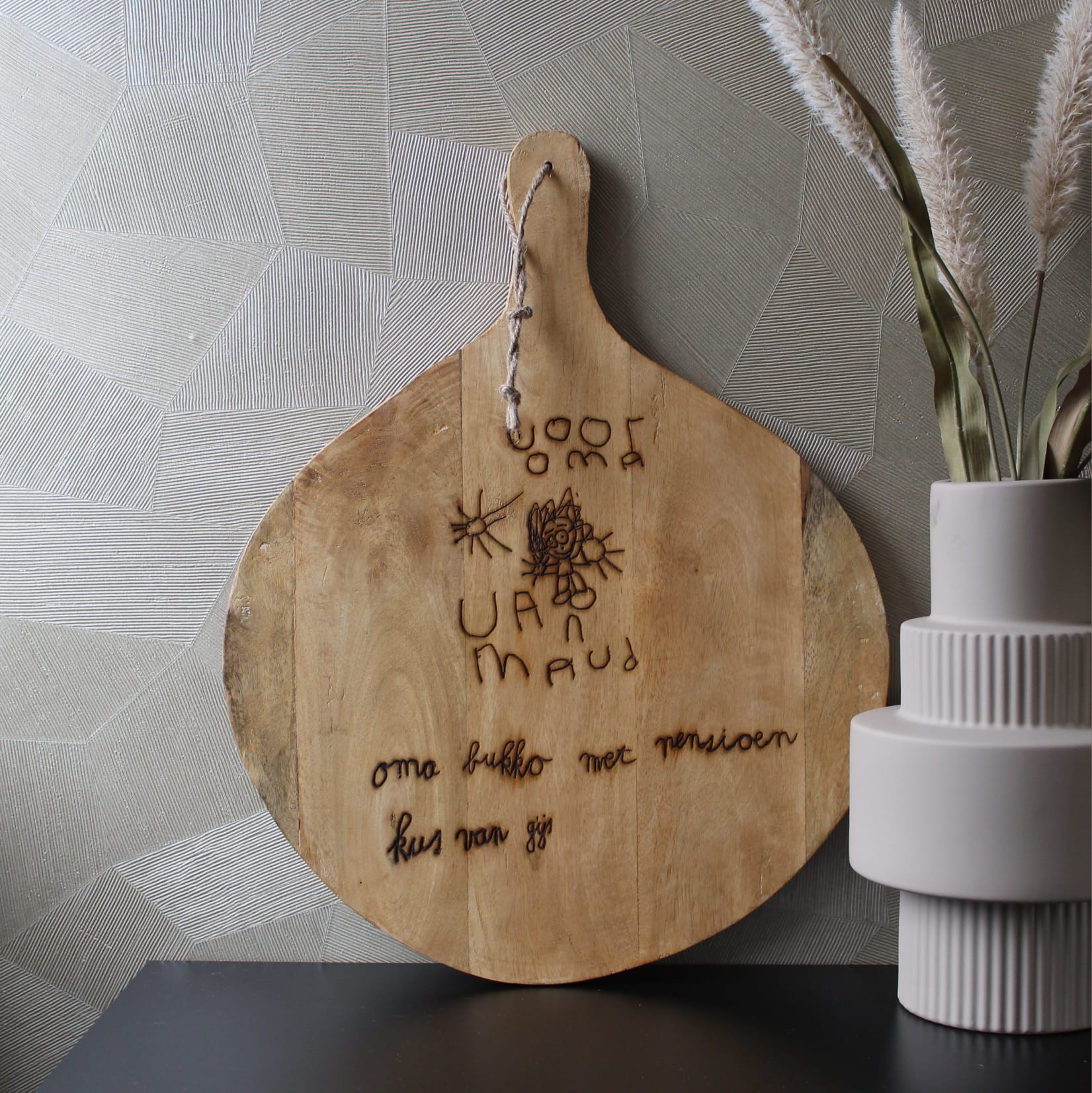 Borrelplank rond 50x40 cm foto