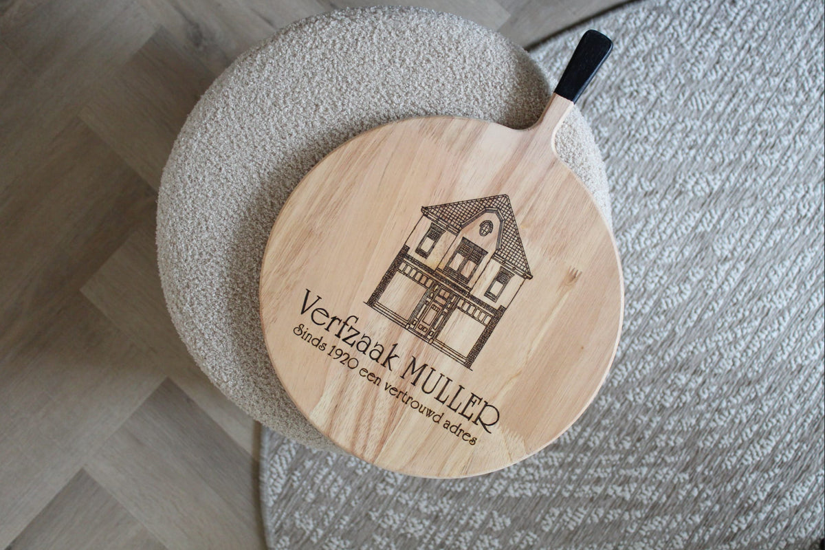 Borrelplank rond 40x40 cm logo graveren