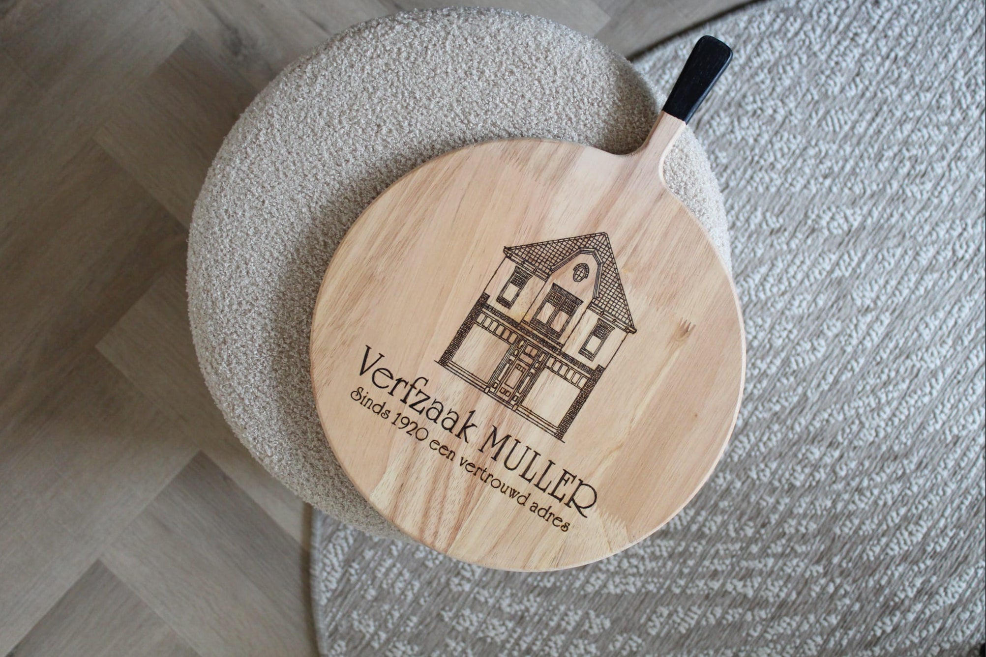 Borrelplank rond 40x40 cm logo graveren